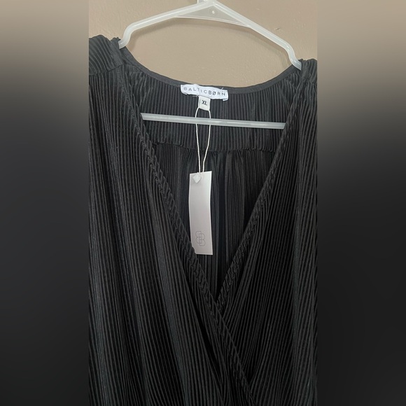 NWT Baltic Born Athena Pleated Maxi Dress - Black, Size: XL - Picture 2 of 10